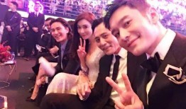 刘烨爆料飞机视频,揭秘明星空中生活瞬间